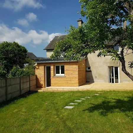 Les Darons Du Mont-saint-michel 14 People Feriehus *